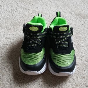 Toddler boy Athletic Works lightup sneakers